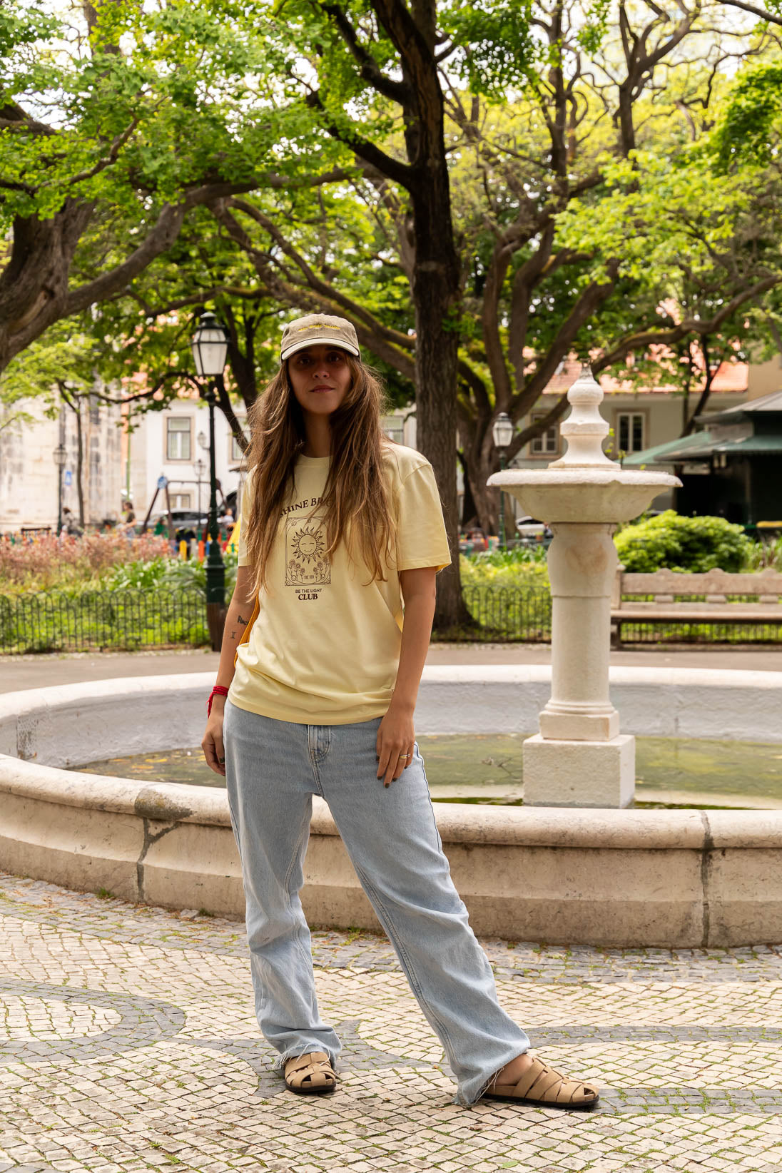 T-shirt – The Sun - Shine Bright